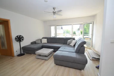 Attraktive 4-Zimmer-Wohnung in Brühl-Kierberg mit Gartennutzung und Garage!