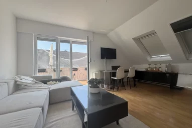„Helle 3-Zimmer-Wohnung mit Balkon & TG-Stellplatz in ruhiger Wohnlage“