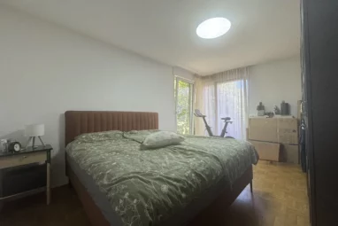 Charmante 3-Zimmer-Wohnung mit Gartenabschnitt in Bergisch Gladbach