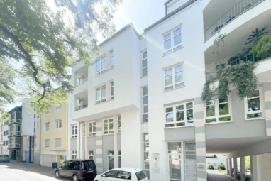 Viel Potenzial für modernes Wohnen – helle Ausbaufläche mit zwei Terrassen in Bonn Poppelsdorf