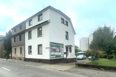 Renditeobjekt mit Baugrundstück